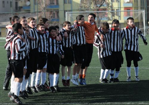 U-14 LGNN AMPYONUDA ULUKAVAK SPOR OLDU