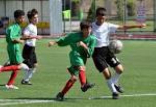 U11 LG B GRUBUNDA MENTOSPOR-GENLERBRLSPOR BARAJ MSABAKASI OYNAYACAK.